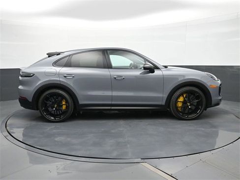 Used 2023 Porsche Cayenne Turbo GT image 24