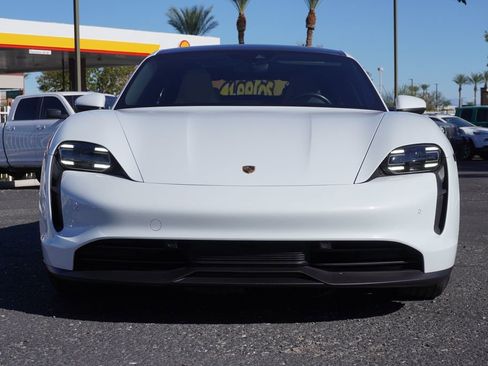 Used 2020 Porsche Taycan 4S image 5