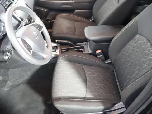 Used 2026 Mitsubishi Outlander Sport ES AWD/4WD image 25