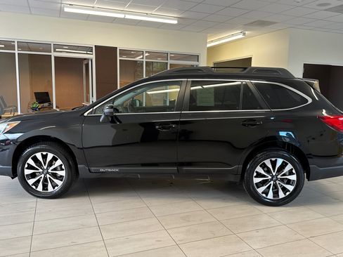 Used 2017 Subaru Outback 2.5i Limited image 7