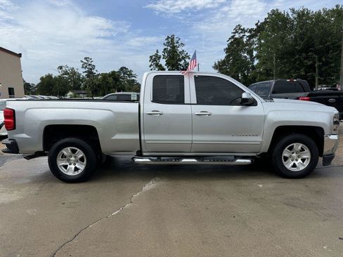 Used 2018 Chevrolet Silverado 1500 LT w/ All Star Edition RWD image 4