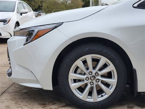 New 2026 Toyota Corolla XLE image 5