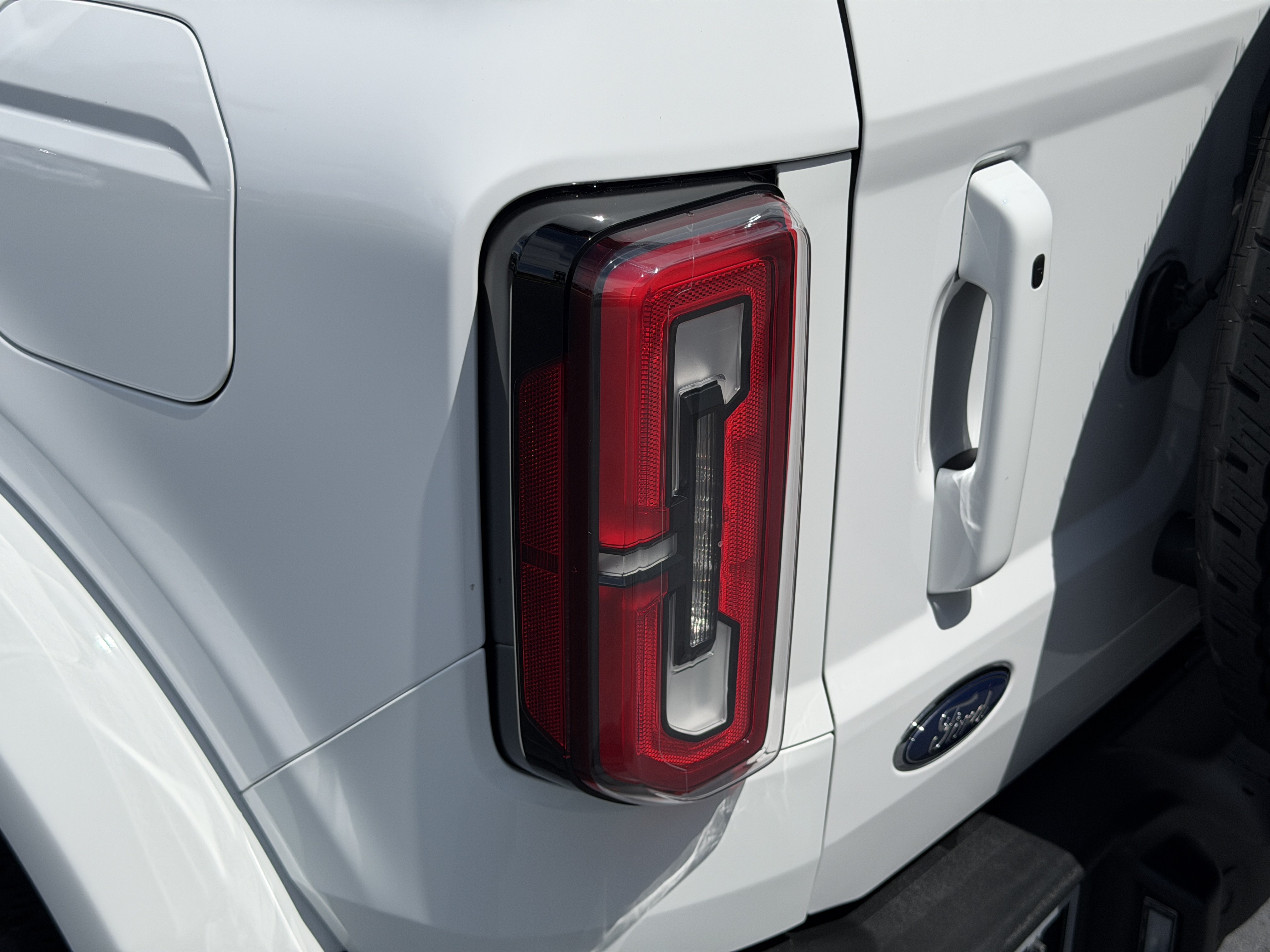 Used 2025 Ford Bronco Outer Banks AWD/4WD image 10
