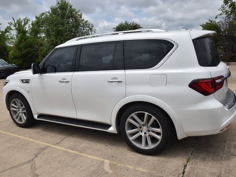 Used 2018 INFINITI QX80 2WD w/ Deluxe Technology Package image 7