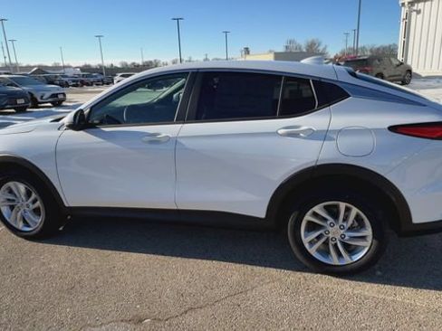 New 2026 Buick Envista Sport Touring w/ Convenience I Package FWD image 37