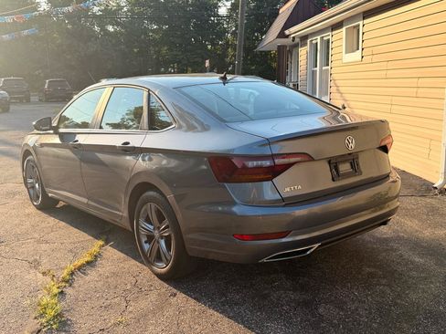 Used 2019 Volkswagen Jetta R-Line FWD image 5