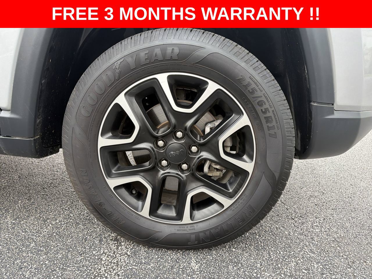 Used 2021 Jeep Compass Trailhawk AWD/4WD image 10