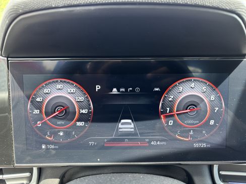 Used 2024 Hyundai Elantra Limited FWD image 21