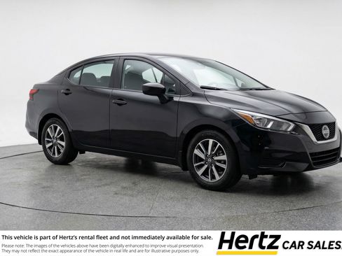 Used 2025 Nissan Versa SV image 1