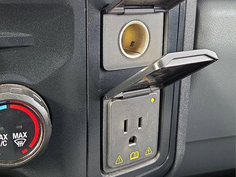 Certified 2024 Ford F250 XLT image 19