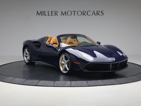 Certified 2017 Ferrari 488 Spider RWD image 11