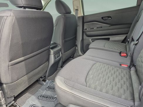 New 2026 Nissan Pathfinder SV w/ Cargo Package FWD image 17