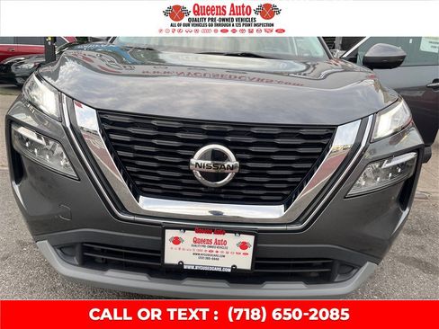 Used 2021 Nissan Rogue SV AWD/4WD image 27