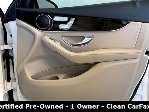 Certified 2022 Mercedes-Benz GLC 300 GLC 300 image 22