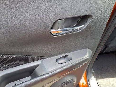 Certified 2023 Nissan Kicks SV image 17