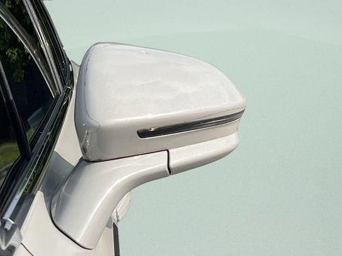 Used 2020 Lincoln Nautilus FWD image 27