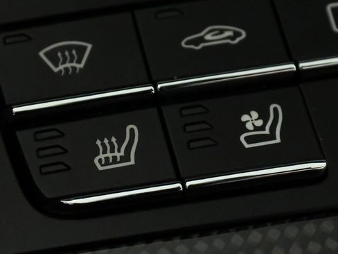 Used 2018 Porsche 911 Turbo image 36