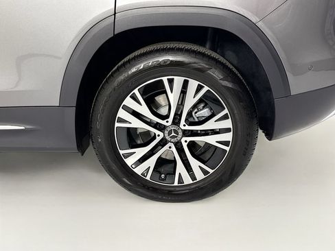 Used 2026 Mercedes-Benz GLB 250 image 31