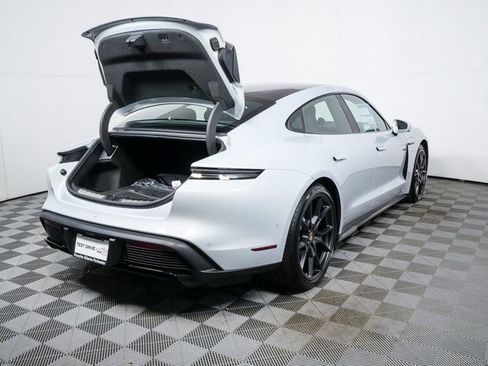 New 2026 Porsche Taycan GTS image 29