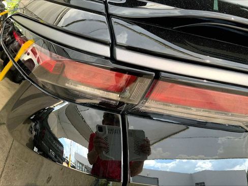 Used 2024 Jeep Wagoneer Launch Edition image 55