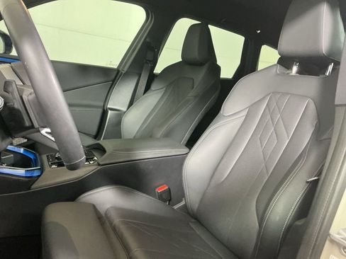 Certified 2025 BMW X3 xDrive30i w/ M Sport Package image 21