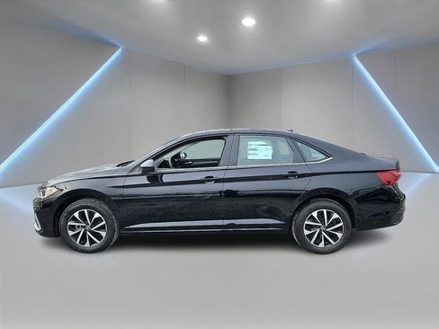 Used 2025 Volkswagen Jetta S image 4