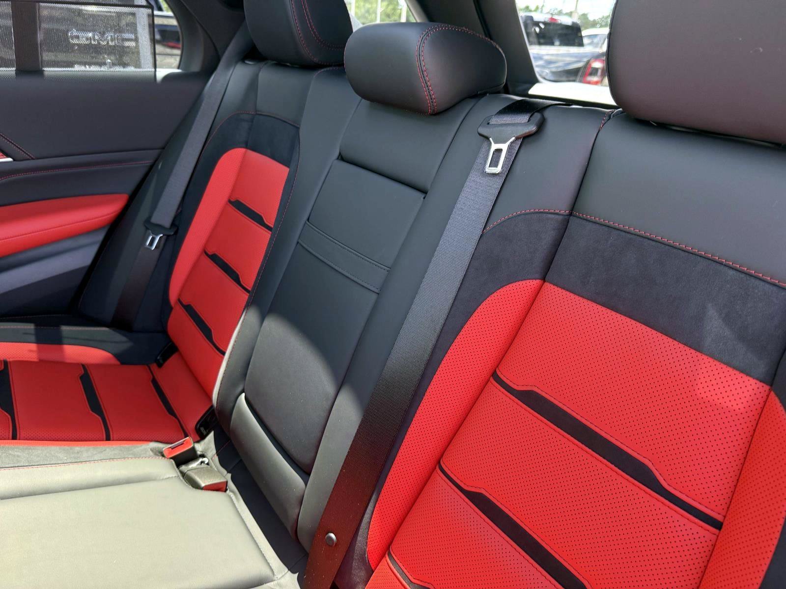 Certified 2026 Mercedes-Benz GLE 53 AMG 4MATIC image 13