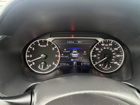 Used 2022 Nissan Altima 2.5 SR w/ Midnight Edition Package FWD image 8