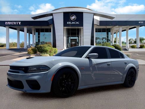 Used 2021 Dodge Charger Scat Pack RWD image 8