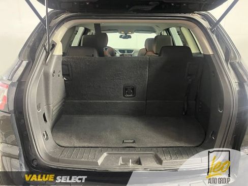 Used 2017 Chevrolet Traverse LT AWD/4WD image 10