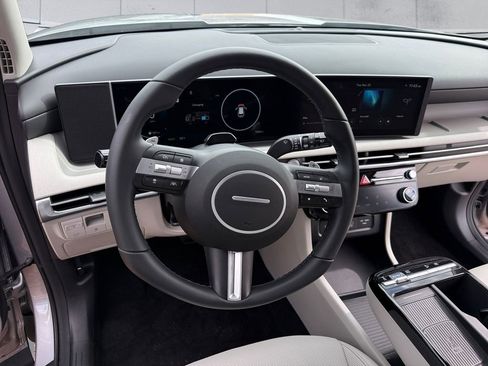 Used 2025 Hyundai Tucson SEL image 9