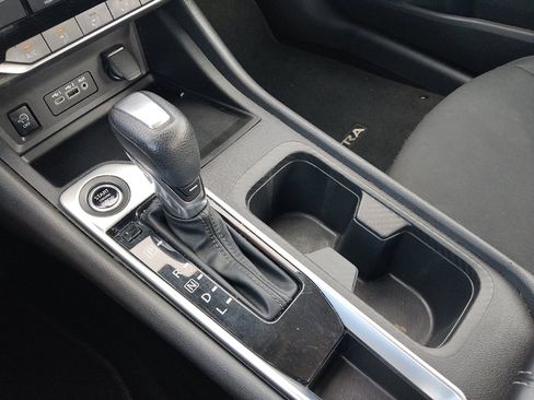 Used 2024 Nissan Sentra SV FWD image 26