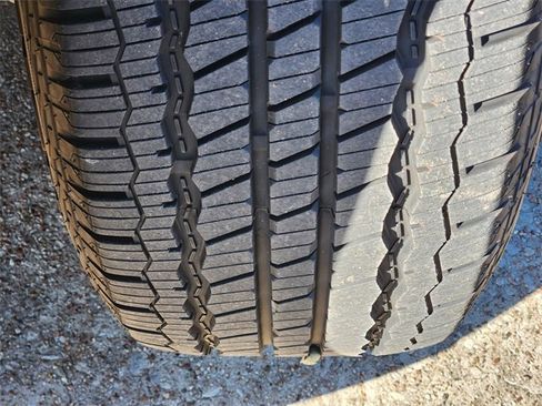 Used 2024 Ford Expedition Max Limited image 10