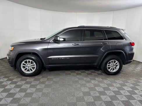 Used 2020 Jeep Grand Cherokee Laredo image 6