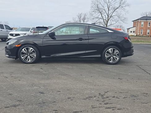 Used 2017 Honda Civic EX-T image 2