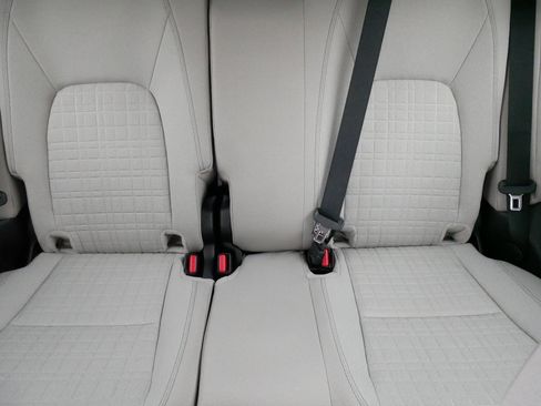 Certified 2026 Honda HR-V LX image 13