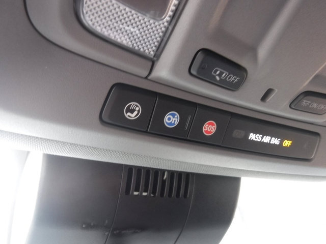 Used 2022 Chevrolet Silverado 1500 RST AWD/4WD image 40