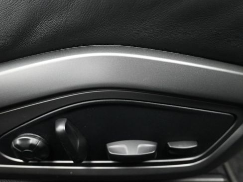 Used 2020 Porsche 911 Carrera S image 12