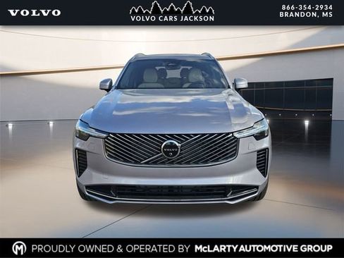 New 2026 Volvo XC90 B6 Plus w/ Protection Package Premier AWD/4WD image 2