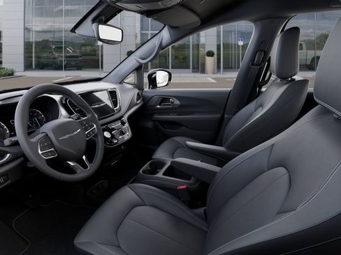 New 2026 Chrysler Pacifica Select image 25