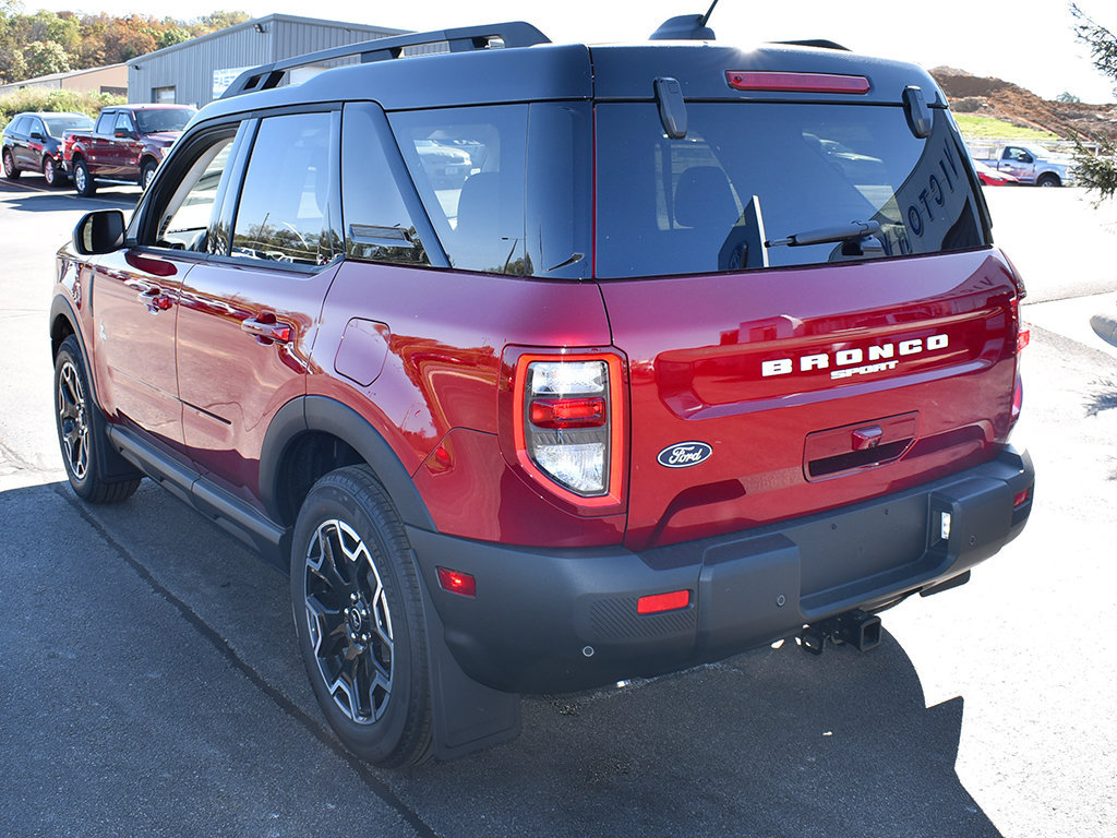 New 2026 Ford Bronco Sport Outer Banks AWD/4WD image 3