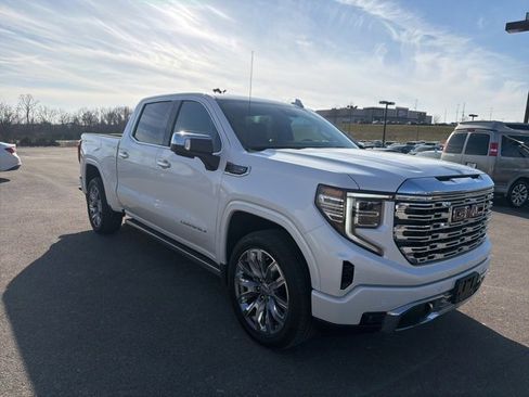 Used 2024 GMC Sierra 1500 Denali image 7