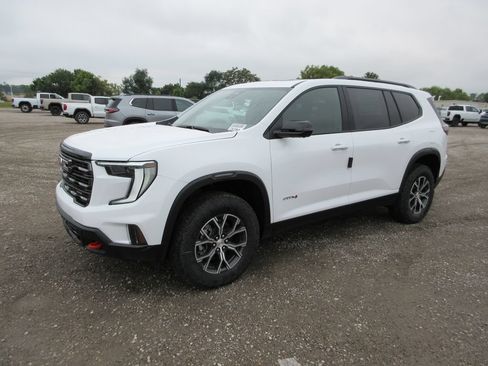New 2027 GMC Acadia AT4 AWD/4WD image 7
