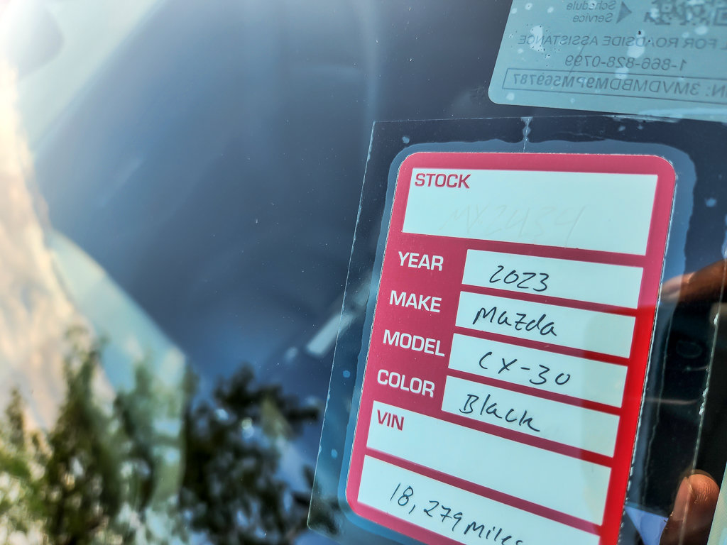 Used 2023 MAZDA CX-30 AWD 2.5 S w/ Premium Package image 26