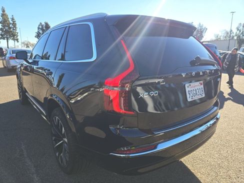 Used 2025 Volvo XC90 B6 Ultra w/ Protection Package Premier image 4
