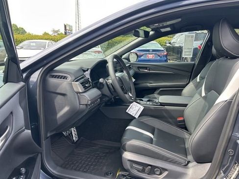 New 2026 Toyota Camry SE FWD image 13