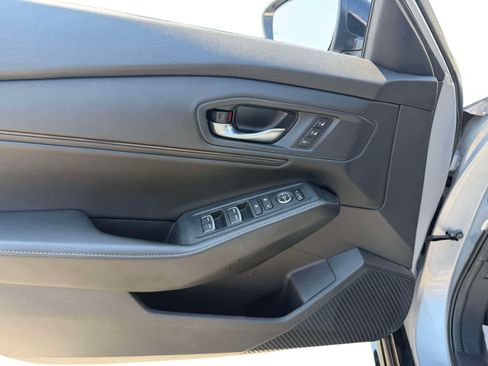 Used 2023 Honda Accord Sport image 18