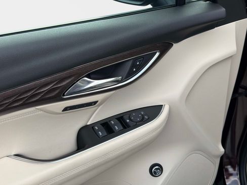 Used 2023 Buick Envision Avenir FWD image 34