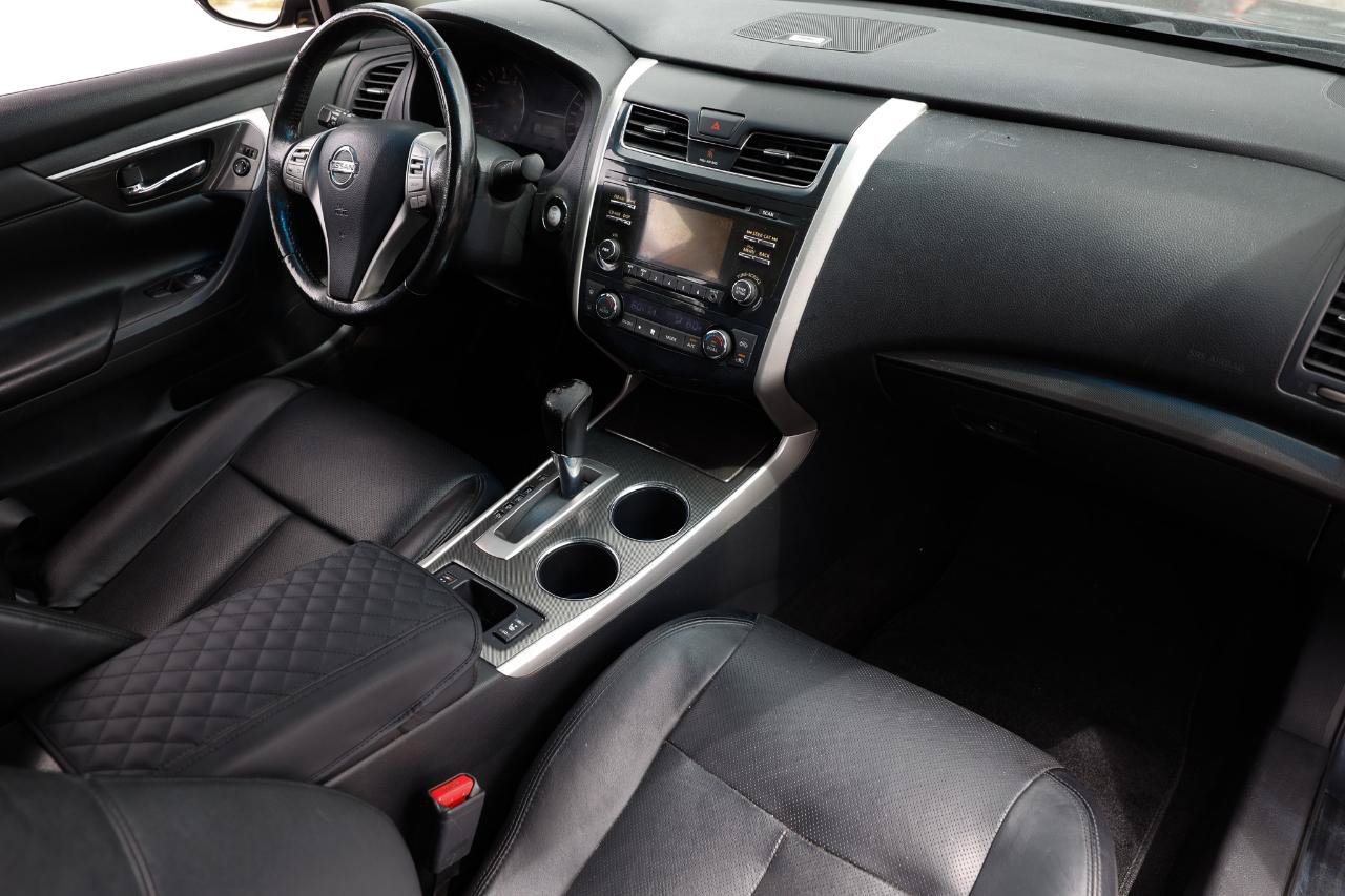Used 2013 Nissan Altima 2.5 SL FWD image 16