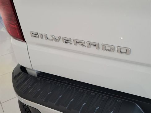 Used 2026 Chevrolet Silverado 1500 W/T w/ WT Value Package image 17